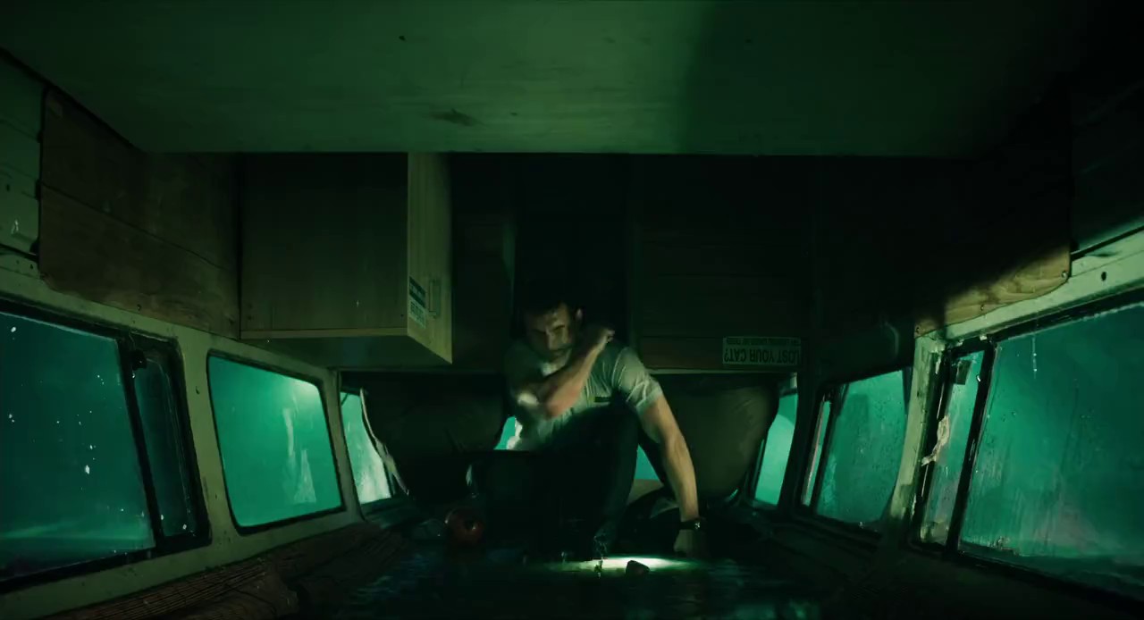Bait (2012) BluRay Hindi + English 720p x264 AVC AAC 2.0 ESub.mkv.0001